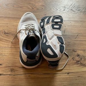 Hoka One One BONDI 7 Size 10